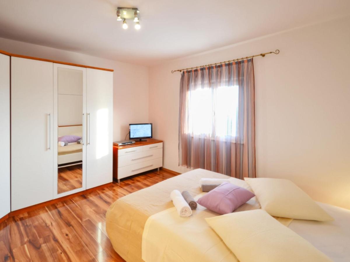Holiday Home Frane By Interhome Lisane Tinjske Luaran gambar